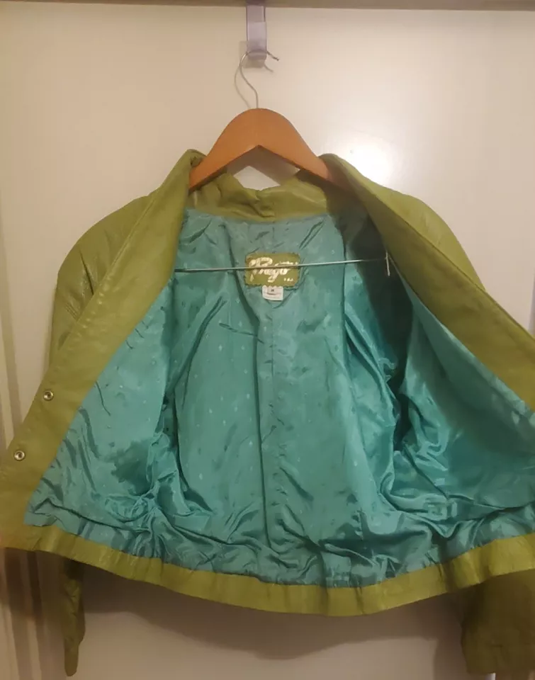 Conjunto de chaqueta y falda Prégo VINTAGE. 100% cuero, excelente estado Foto 3 de 4