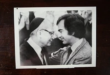 "The Jazz Singer" (1980) press kit photo - Neil Diamond, Laurence Olivier - CBS
