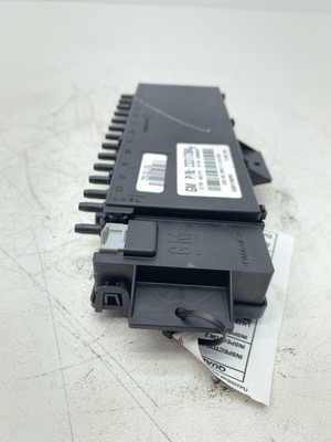 2015-2018 CADILLAC ESCALADE OEM LEFT FRONT SEAT CONTROL MODULE 