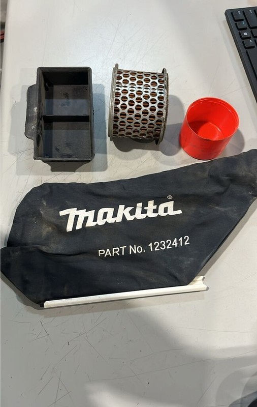 MAKITA 122-173-140 Air Filter / Dpc7000