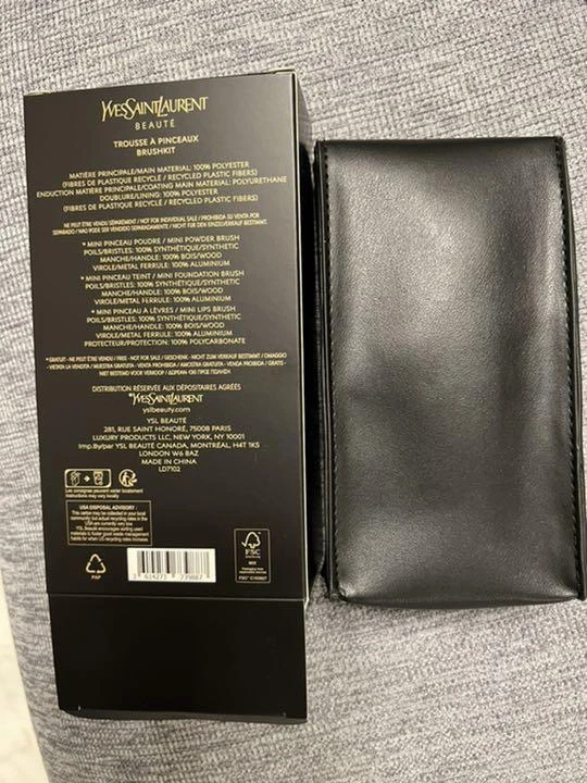 Yves Saint Laurent Novedad Bolsa Cepillo Labial Set 2022 VIP Regalo YSL Juego de 3 Foto 3 de 4