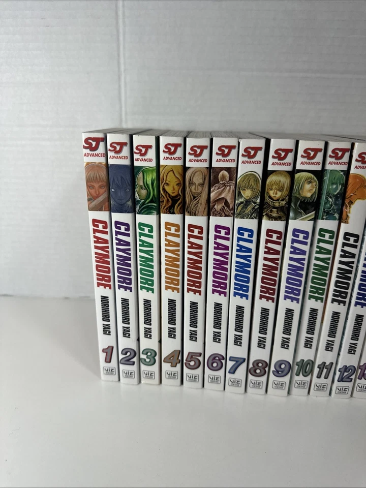Claymore Manga  Set Volumes 1-25  English - Image 2 of 4