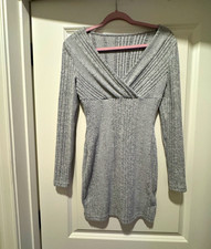 Women’s S Gray Solid Knit V-Neck Long Sleeve Pullover Bodycon Sweater Dress S