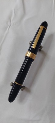 Vintage Senator President Fountain Pen Iridium Point Nib
