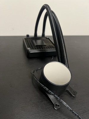 NZXT Kraken M22 120Mm - RL-KRM22-01 - AIO RGB CPU Liquid Cooler - Black