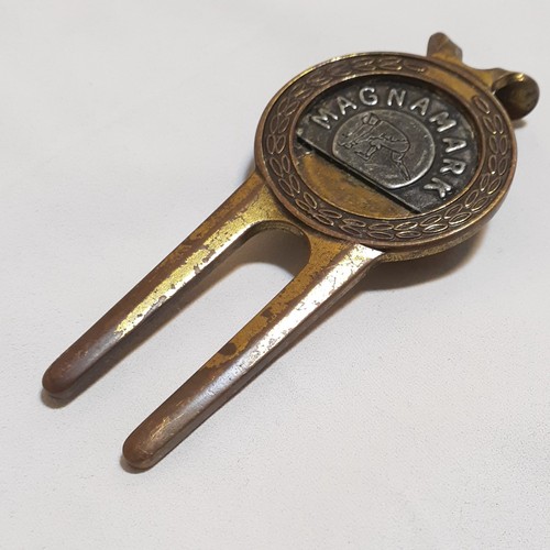 Golf Design Magnamark Golf Divot Tool #507 Brass Vintage Without Coin Marker