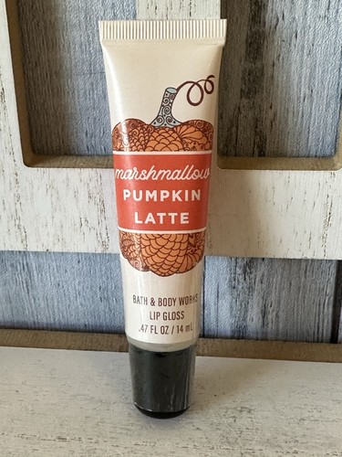 BATH & BODY WORKS “MARSHMALLOW PUMPKIN LATTE” LIP GLOSS .47 oz SEALED NEW - Picture 3 of 4