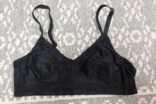 New Wacoal Perfect Primer Wire Free Bra - Size 34DD - Black - 852313