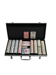 World Series of Poker Set 4 Decks Cards Dice Aluminum Case Good Condition*616