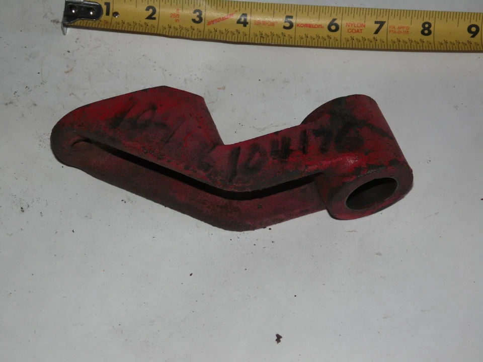 Toro Wheel Horse Lawn Boy #104176 - Drive Bearing Housing - Image 2 of 3