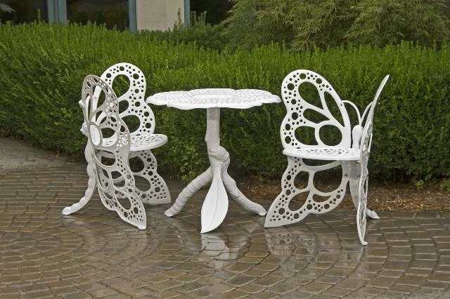 Butterfly patio set deals