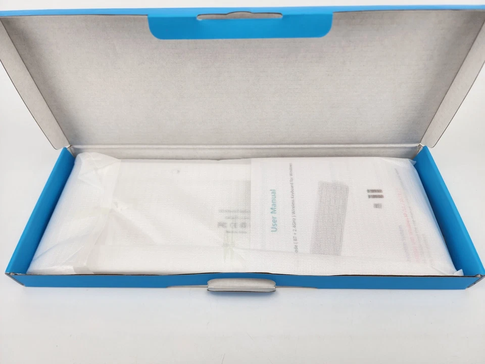 Wireless Bluetooth Keyboard • White • Bluetooth Only, No Dongle - Image 4 of 4