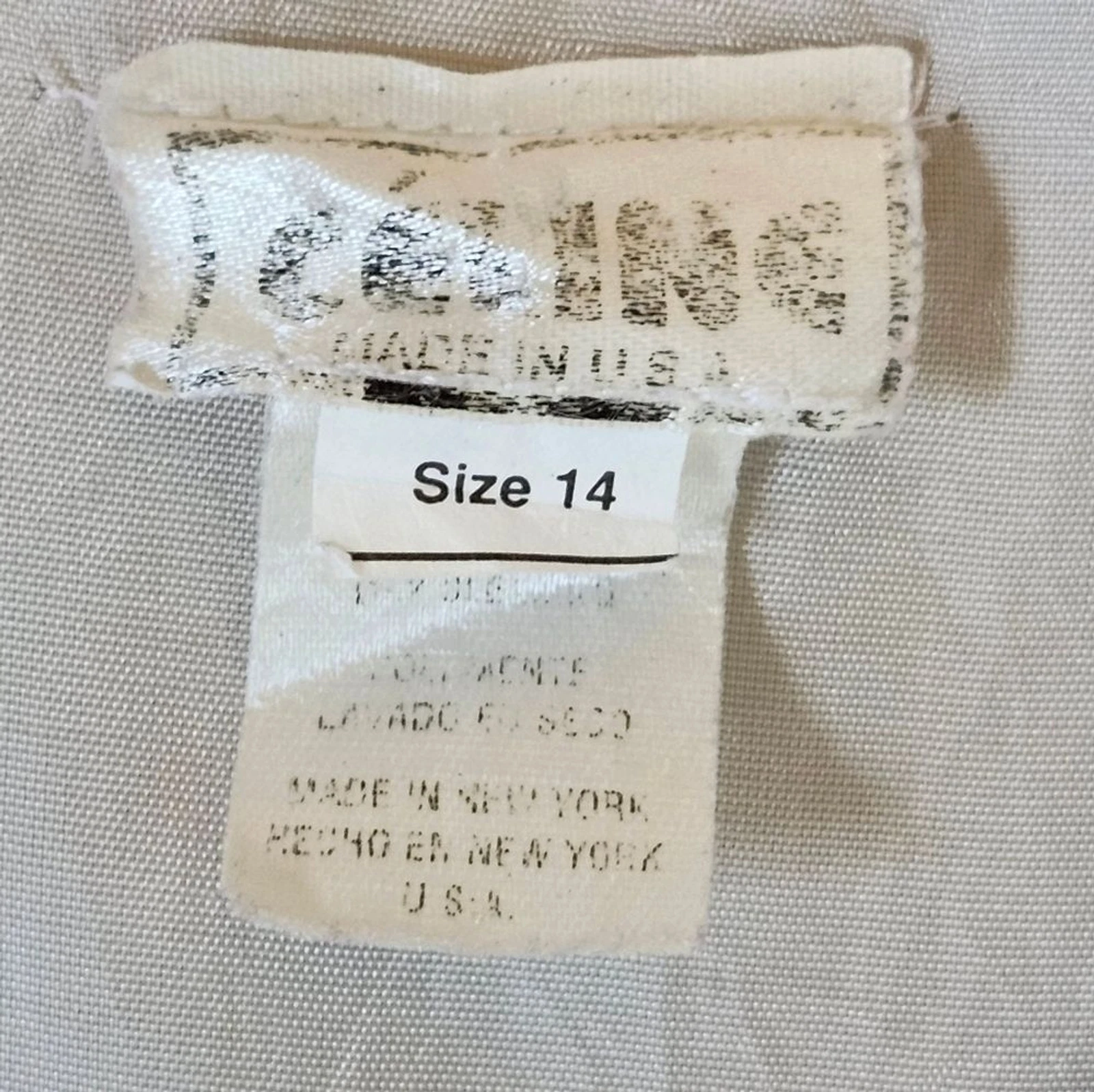 Abito midi Celine Light come nuovo vintage senza maniche con scollo a scoop. Tg. 14