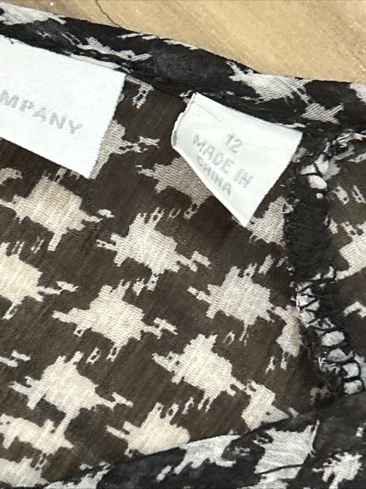 VETEMENTS Abito a tubino nero in maglia New York & Co taglia 12 semi velato giogo manica corta us intime ottimeioni