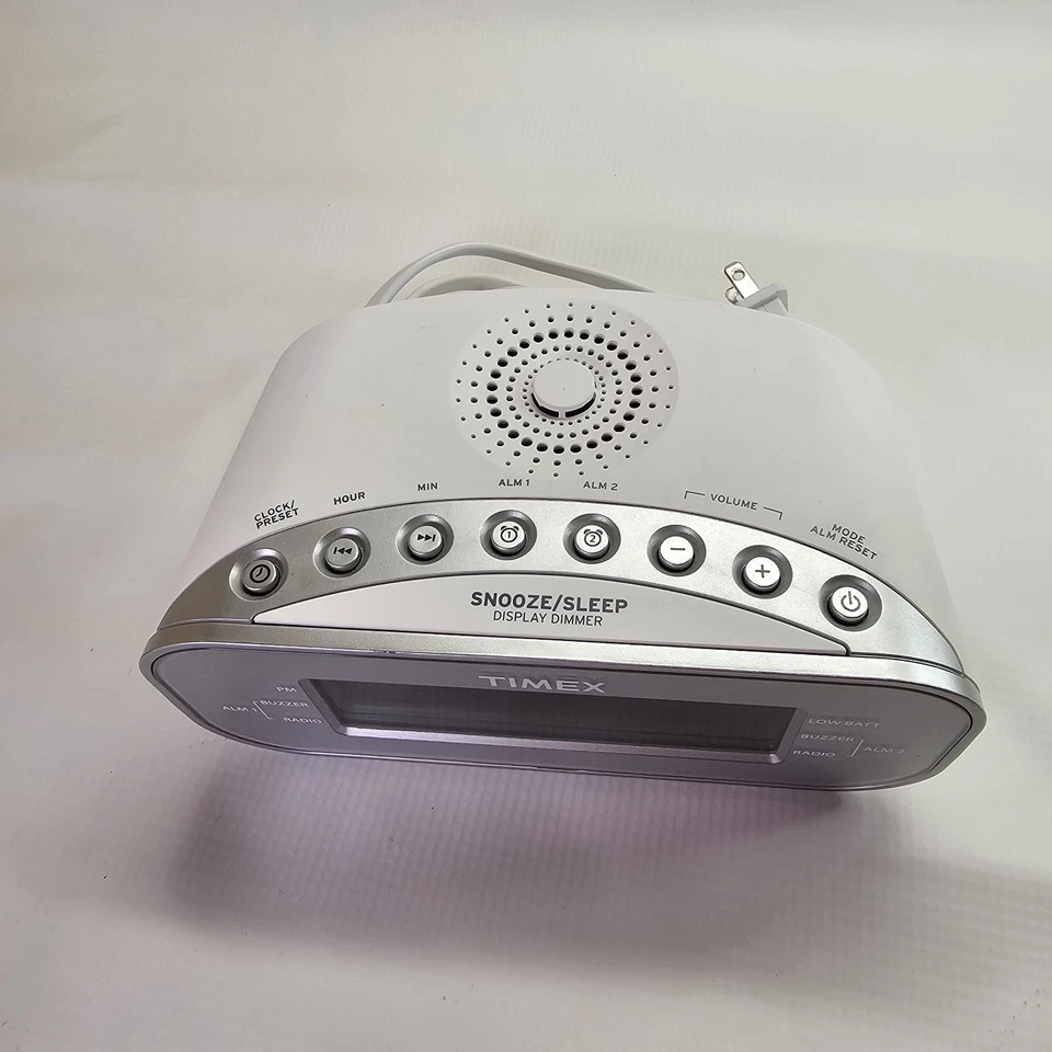 Radio Reloj Despertador Doble Timex AM/FM T231Y Blanco - Probado Funcionando Foto 2 de 4
