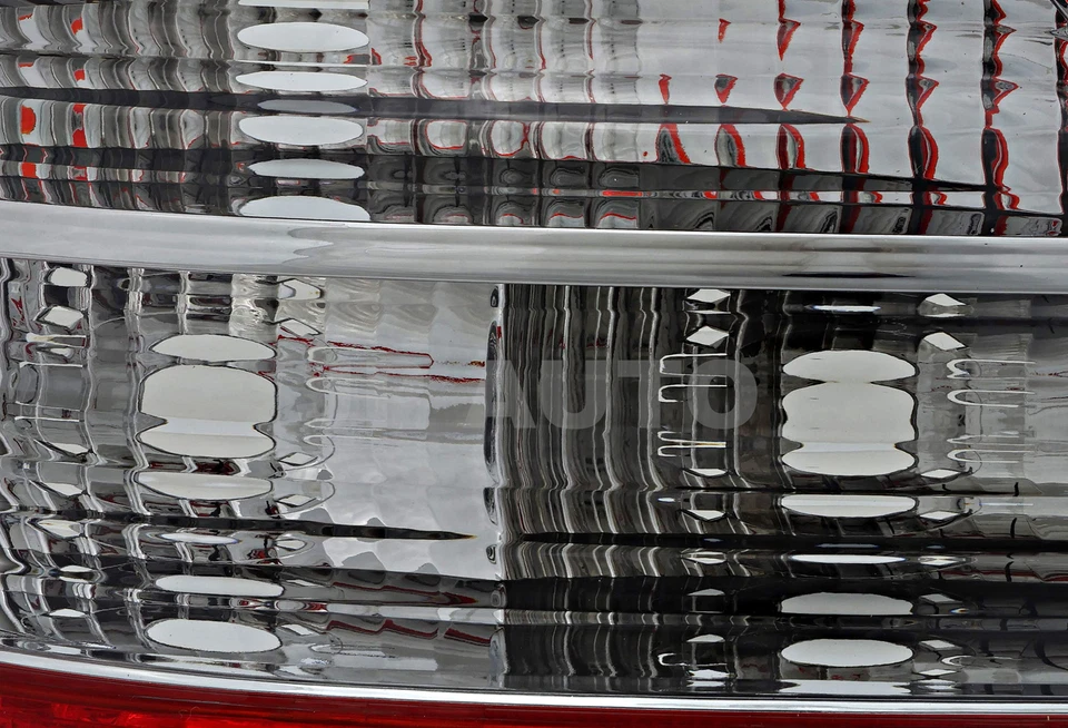 Luz trasera lado del conductor para Mercedes Benz Clase E 2007-2009 Foto 2 de 4