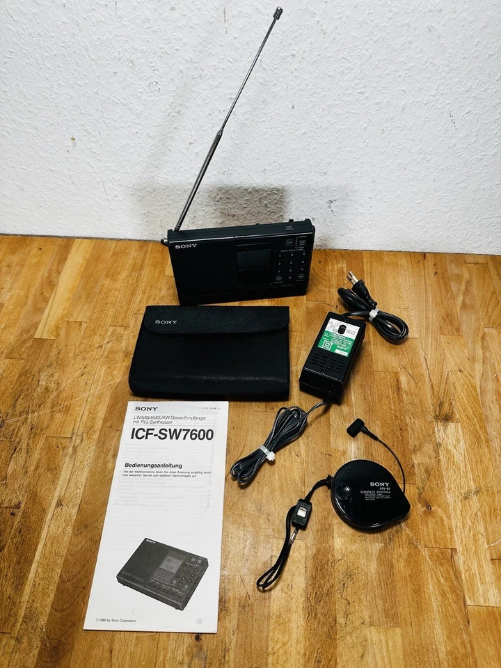 Sony ICF SW 7600 mit AN-61 Antenne , Schutzhülle und Netzadapter
