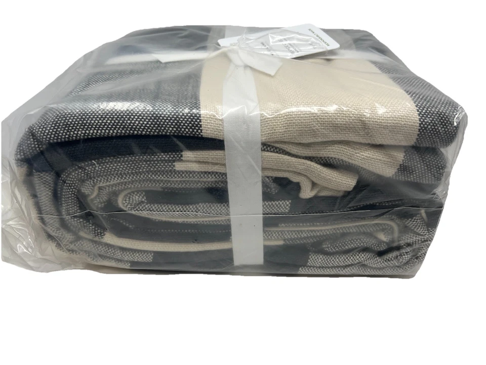 Pottery Barn Bryce Buffalo Check Cotton King Duvet + 2 King Shams Charcoal_NWT_J - Image 3 of 4