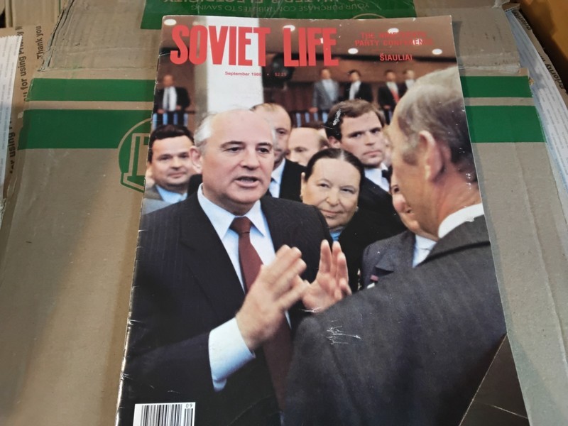 Soviet Life, September 1988, VG 