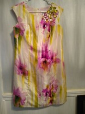 Signature Robbie Bee Embellished w/Flower's dress