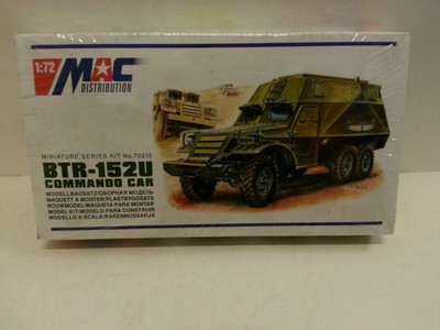 BTR 152 U Commando Car Plastic Model Kit Mac Distribution 1/72 N°72015