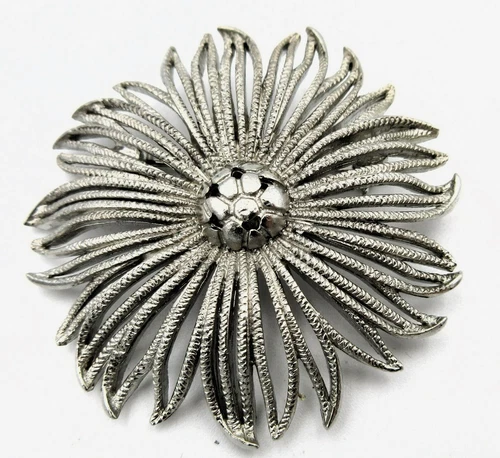 Vtg big large 2" silver tone metal Open Work Floral Brooch Pin Costume Jewelry