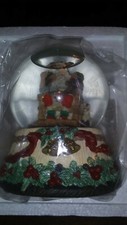 Heritage House Snow Water Globe Plays -SANTA CLAUS IS COMING TO TOWN NEW IN BOX