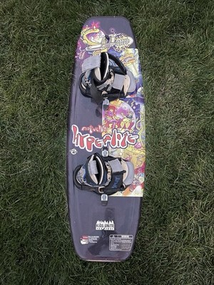 Hyperlite Wakeboard Motive 119 Shaun Murray Spencer J. Standley w/ Bindings