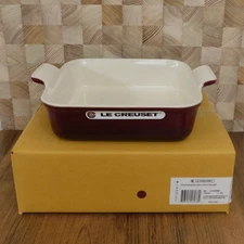 Le Creuset Heritage Stoneware 9 Inch Square Baking Dish, Rhone - New