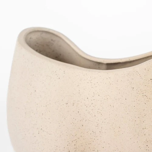 Cyan Design 11776 Organic 8.25 X 6.25 inch Pinched Bowl - Picture 4 of 5