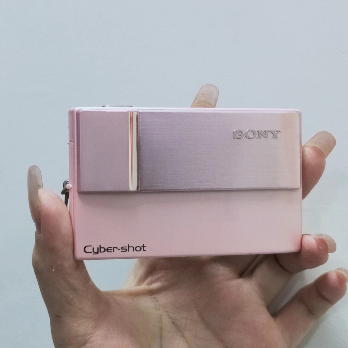 Sony Cyber-shot DSC-T10 7.2MP 3x Optical Zoom Digital Camera Pink
