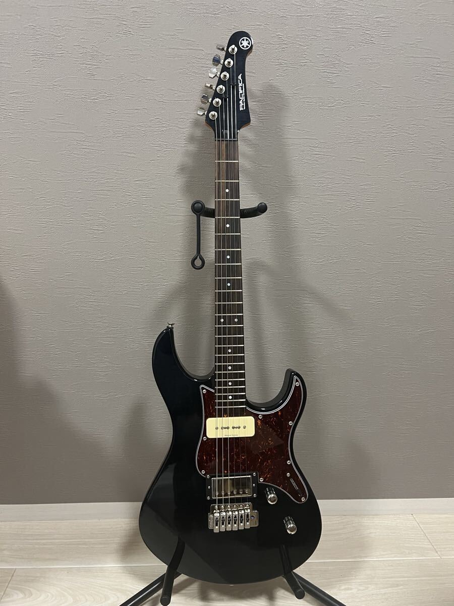 ギター Yamaha PACIFICA 611 VFM TBL Yamaha Pacifica 611 VFM TBL Translucent Black | MUSIC STORE