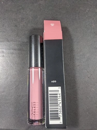 MAC LIPGLASS - 302 SNOB (AB9) - BNIB