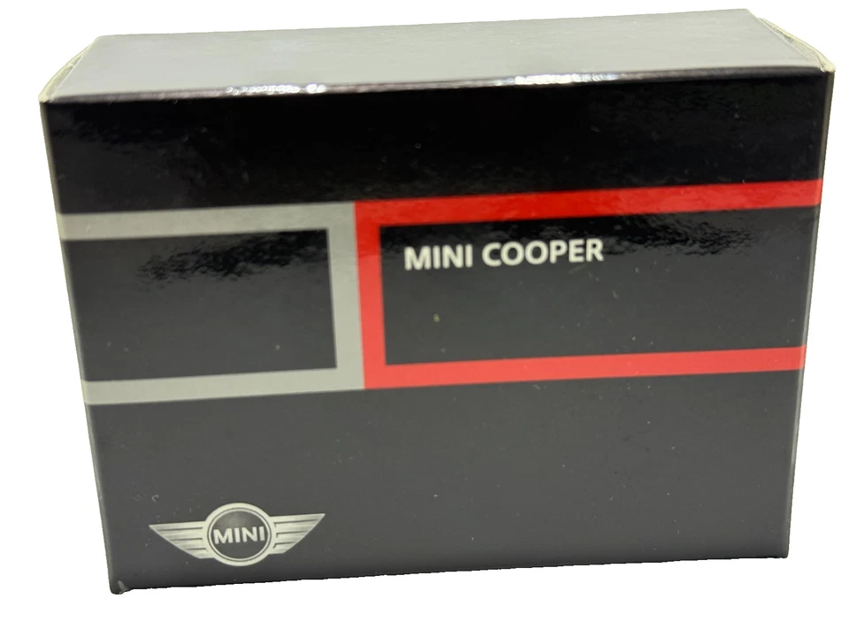 2006- Mini Cooper ( R56 ), Red , Herpa  Mini, plastic 1:87 Scale, 80410410389 - Image 2 of 3