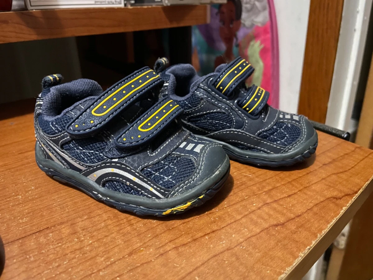 Nice stride rite Sneakers Hendrix dallas navy/Yellow boys In 4 Wide | eBay