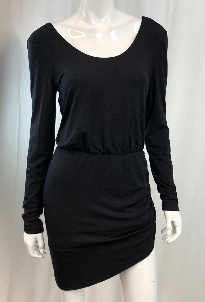 Vestido Tart Pequeño Negro Elastizado Modal Acanalado Manga Larga Asimétrico Anthropologie Foto 3 de 4