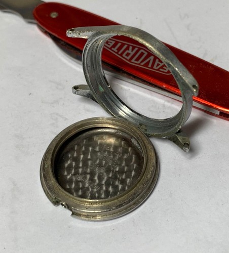 UNGEWÖHNLICH 1943 Schmitz Swiss Made 32,4 mm 10 1⁄2L versteckte Krone Etui klappbare Lünette! - Bild 5 von 10