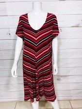 Torrid Womens Dress Size 2 Burgundy Striped V-Neck Stretch Short Sleeve