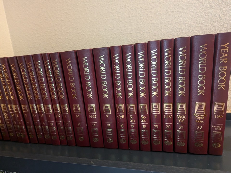 1988 The World Book Encyclopedia Full 24Book Set Including Extras! Red