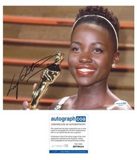Lupita Nyong'o "12 Years a Slave" Oscar Winner AUTOGRAPH Signed 8x10 Photo ACOA