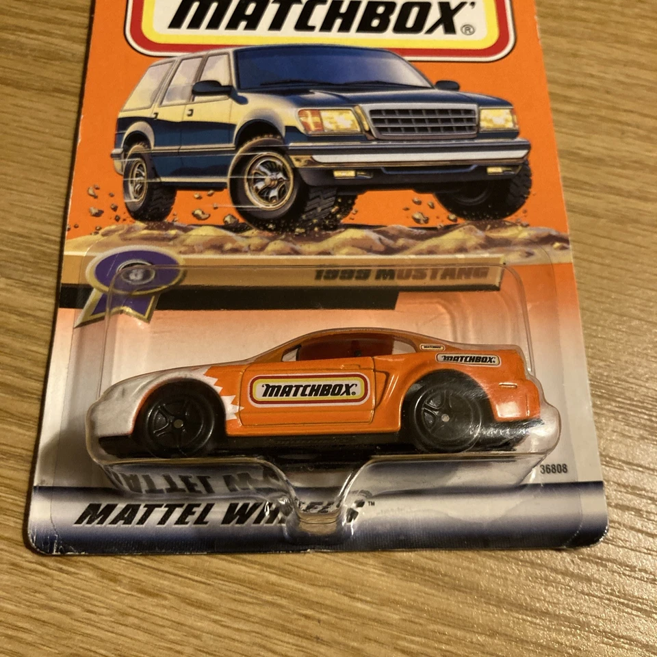 MATCHBOX MEXICO EXCLUSIVE 1999 MUSTANG ORANGE / WHITE Lot of 2 - Image 2 of 4