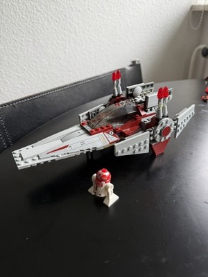 LEGO Star Wars: V-Wing Starfighter (75039) V-Wing Pilot