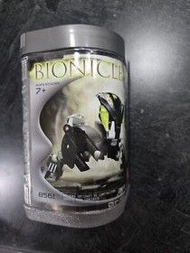 LEGO BIONICLE 8561 NUHVOK KAL RARE 2002 (Missing 2 Pieces)