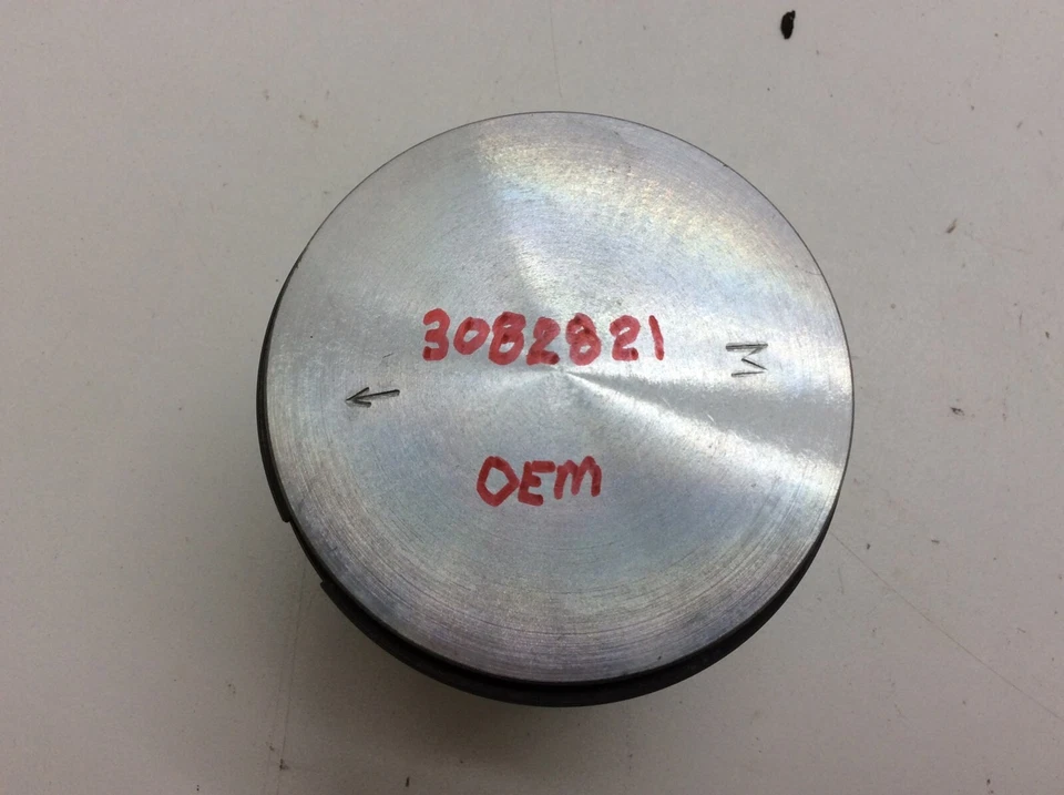 Polaris NOS New Piston Standard Bore 1973-1987 Cobra Cutlass 440 3082821 Fan OEM - Image 4 of 4