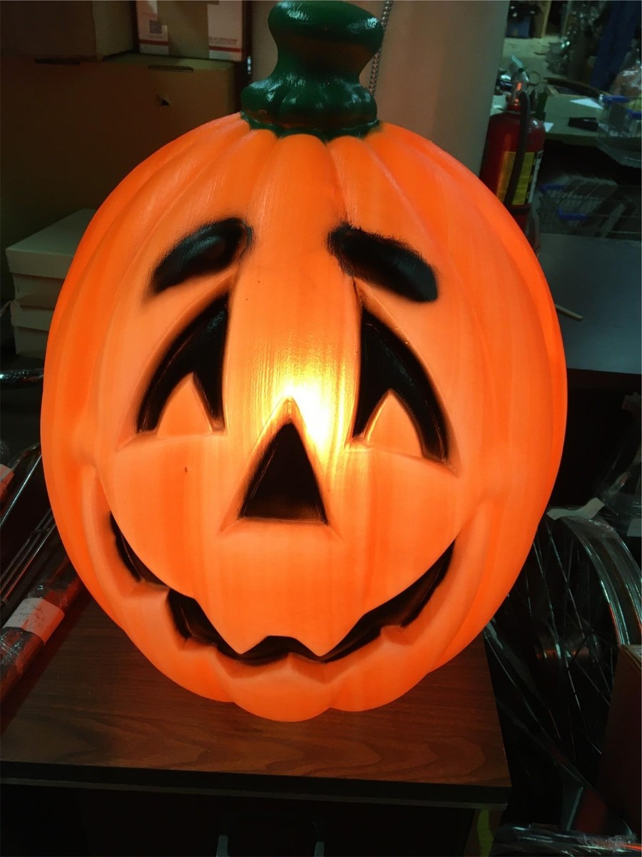 ハロウィン　パンプキン サクッともちっとハロウィン気分♪【セブン】とろっとパンプキン