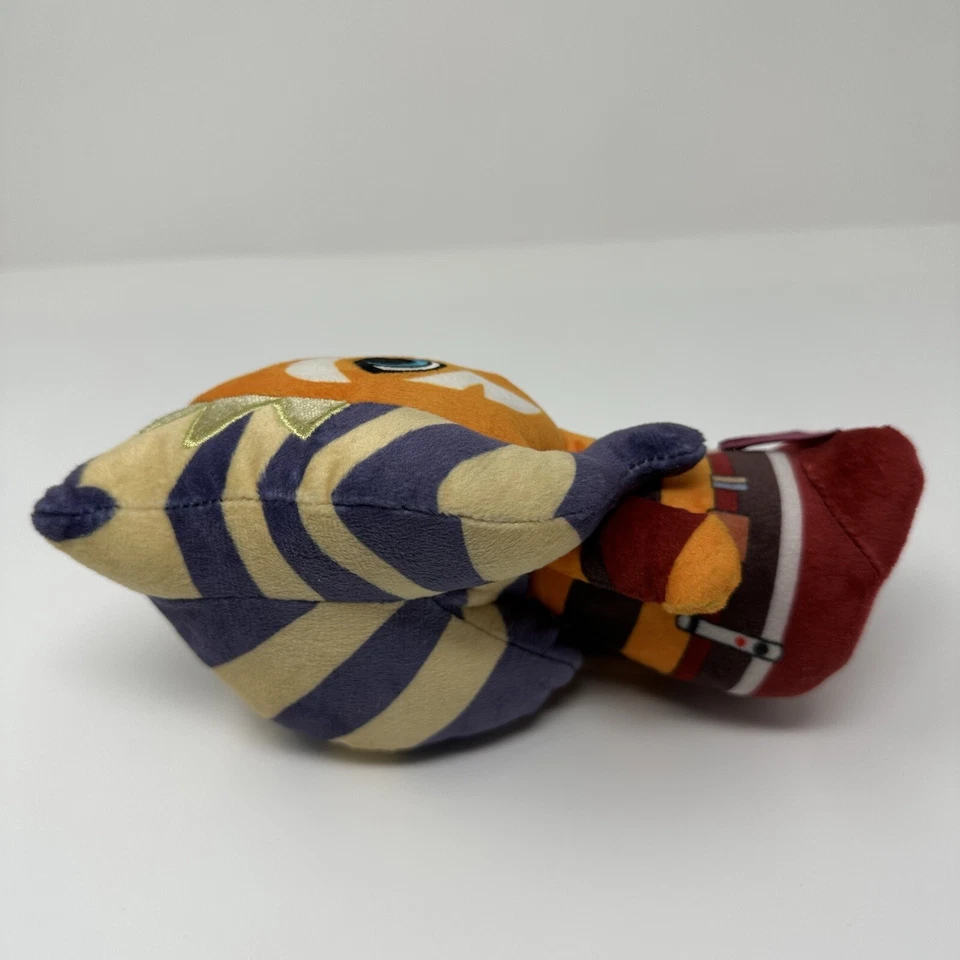 Peluche Funko Star Wars Ahsoka Tano Galáctico Ciudad Esmeralda Comic Con Peluche NUEVO Foto 4 de 4
