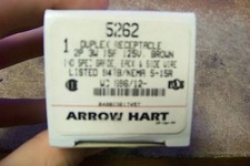 NEW Arrow-Hart 5262 Duplex Receptacle, Brown 2-P, 3-W 15A, 125V