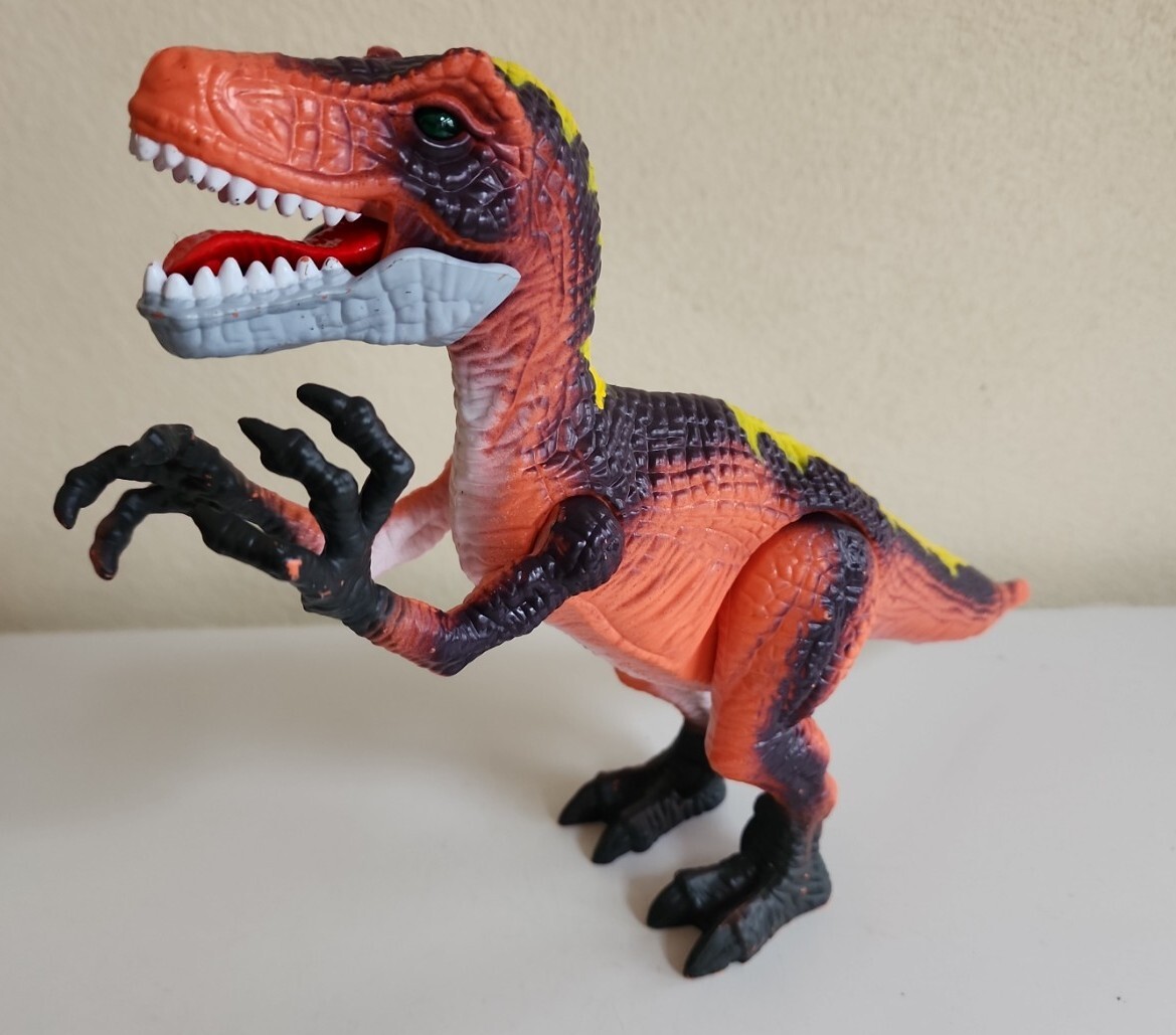 Plastic Tyrannosaurus Rex T-Rex Dinosaur Toy 8
