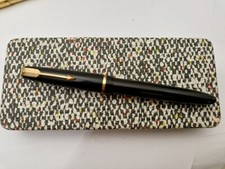 Fountain pen PARKER French DUOFOLD  with 18k gold NIB in black VINTAGE