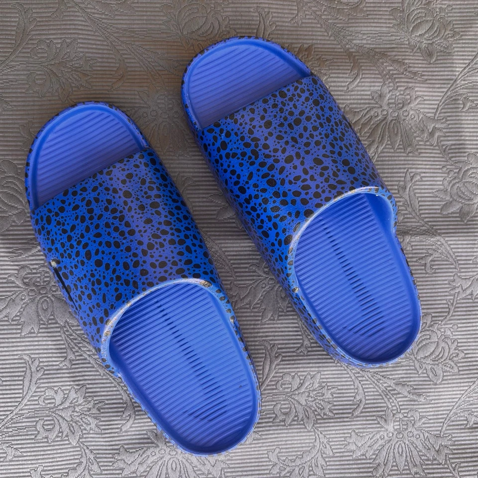 Paquete eléctrico Nike Calm Slide - azul corredor. Unisex, M8 / W9 Foto 2 de 4